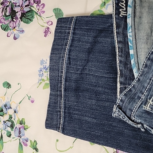 Maurices capris size 11/12 - Picture 6 of 6